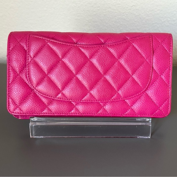 Chanel Bifold Fuchsia / Pink Quilted Caviar Leather Wallet - Picture 2 of 16